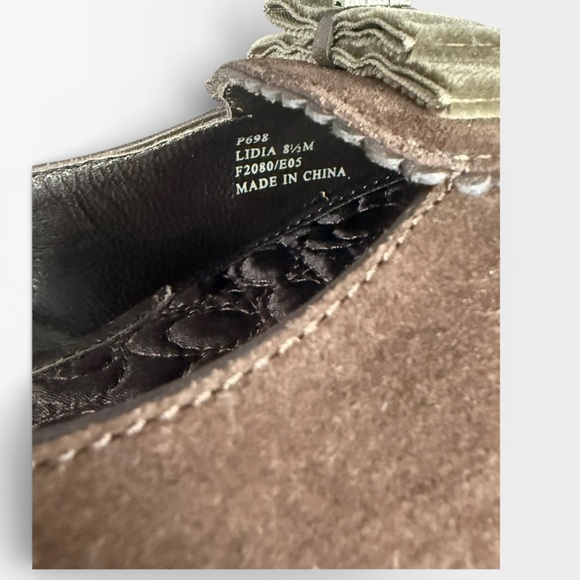 Coach Lydia Brown Suede Loafers with Velvet Bow womens size 8.5 - Picture 7 of 7